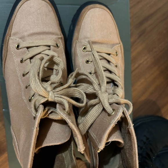 Vionic waterproof boots - Picture 3 of 4